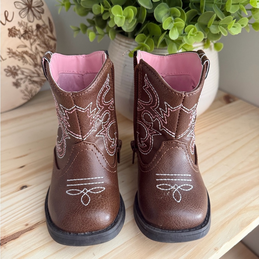 Wonder Nation Brown Kids Boots